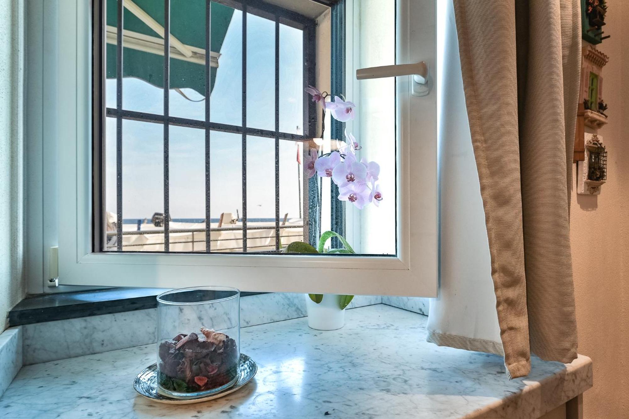 Baian Casa Vacanze เจนัว ภายนอก รูปภาพ